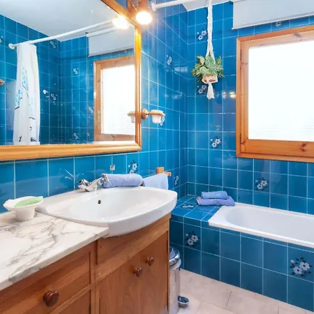Vakantiehuis Holiday Cala Canyelles